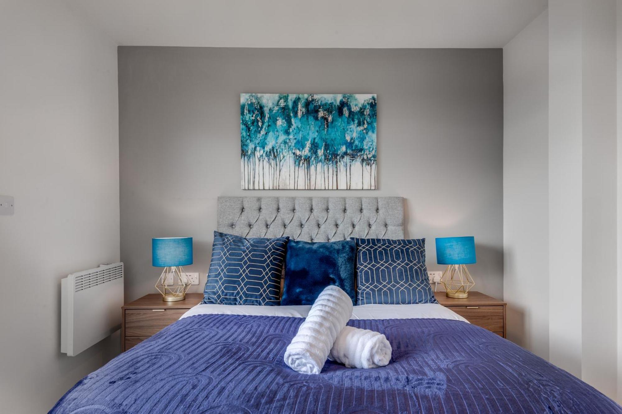 Huge Long Savings! View Balcony Penthouse Liverpool